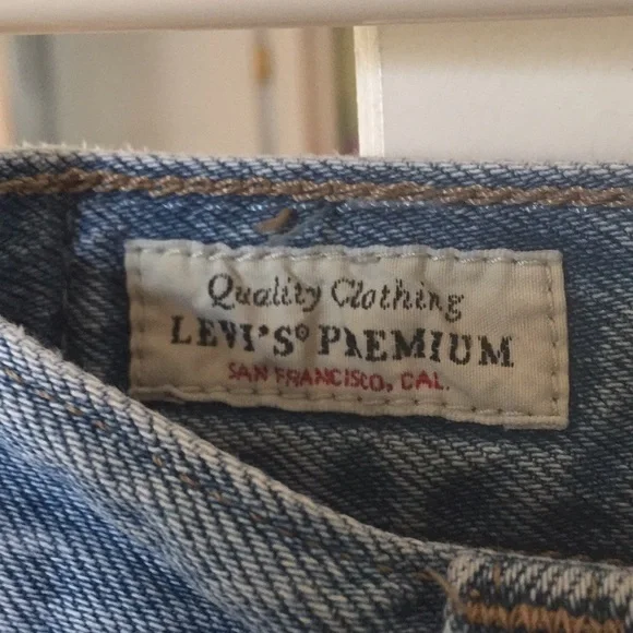 Women’s Levi’s Distressed Baggy Dad Jeans W25 L30 - Picture 3 of 5